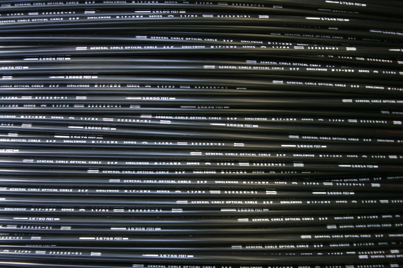 101_0829_Optical_Cable.jpg