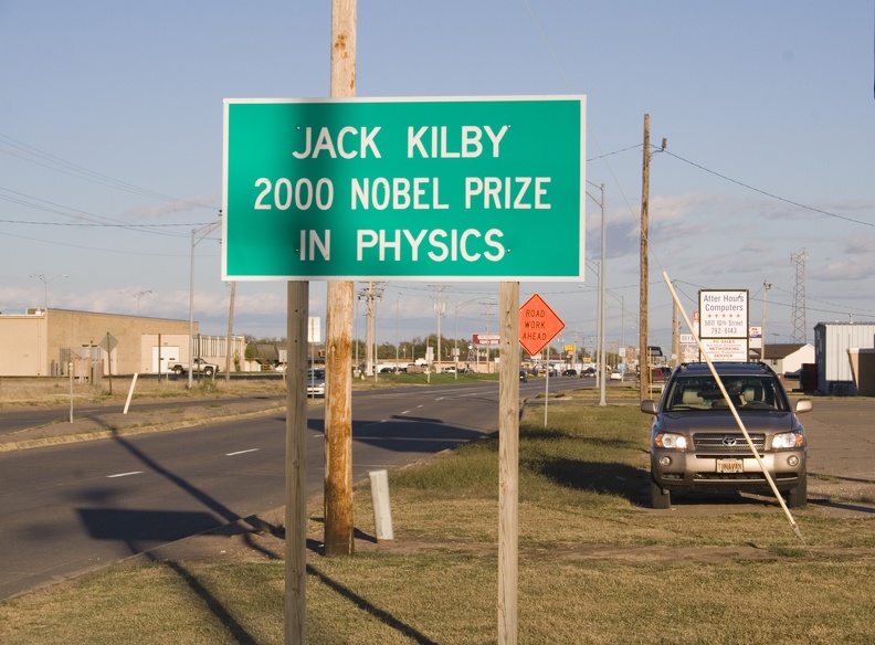 307_0286_KS_Jack_Kilby_Nobel_Prize.jpg