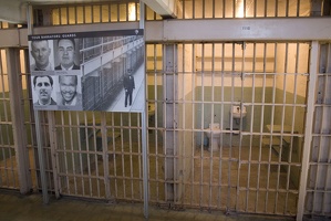 307-9045-SF-Alcatraz-Tour-Cellblock
