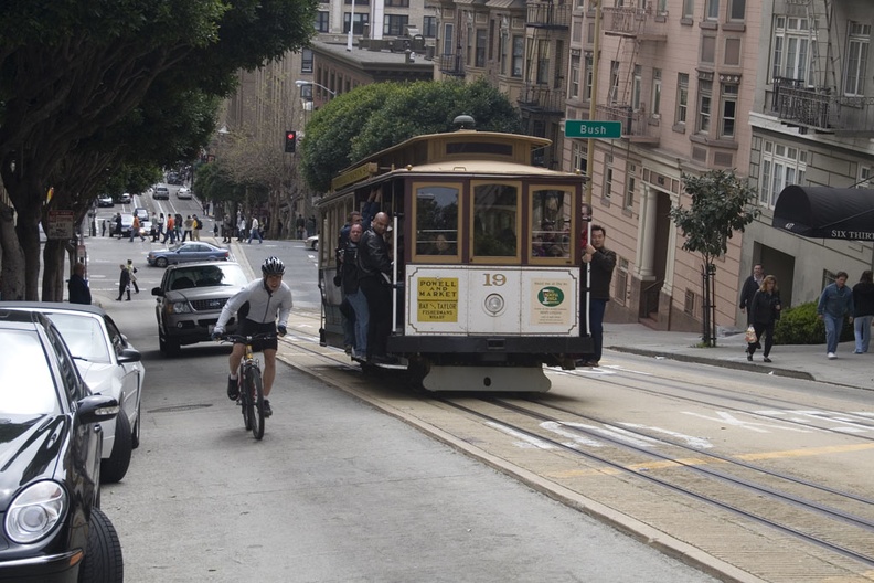 307-6463-Cable-Car-and-Bicyclist.jpg