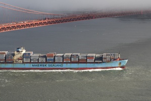 307-7699-Golden-Gate-Bridge-Ship