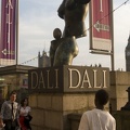 310-9273 London: Dali