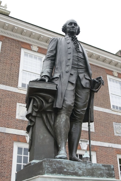 312-2187-Philadelphia-Independence-Hall-George-Washington.jpg