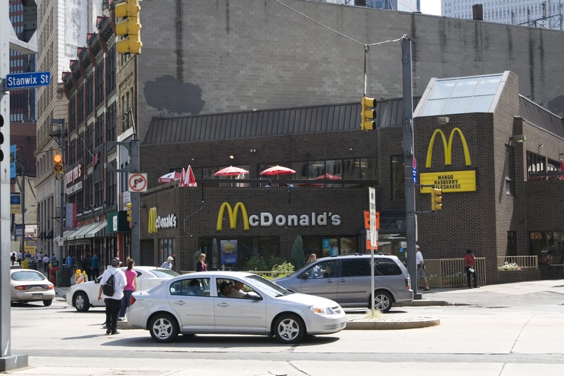 312-0501-Pittsburgh-McDonalds.jpg