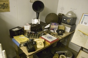106_1931_Hiawatha_Museum_Electronics.jpg