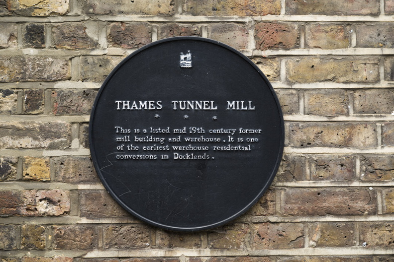 404-8555 London - thames Tunnel Mill.jpg