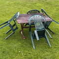 403-4919 Table and Chairs