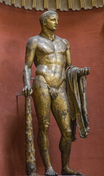 407-6899 IT - Roma - Vatican Museum - Heracles of the Theatre of Pompey, gilded - 2nd century AD.jpg