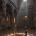 407-9303 IT - Orvieto - Duomo - Light Beam