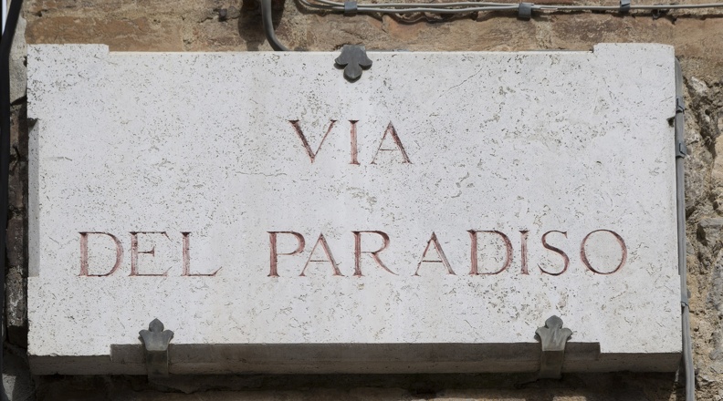 408-1368 IT - Siena - Via del Paradiso.jpg