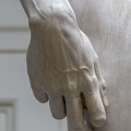 408-2489 IT - Firenze - Galleria dell'Accademia - Michelangelo - David (detail) 1501-04