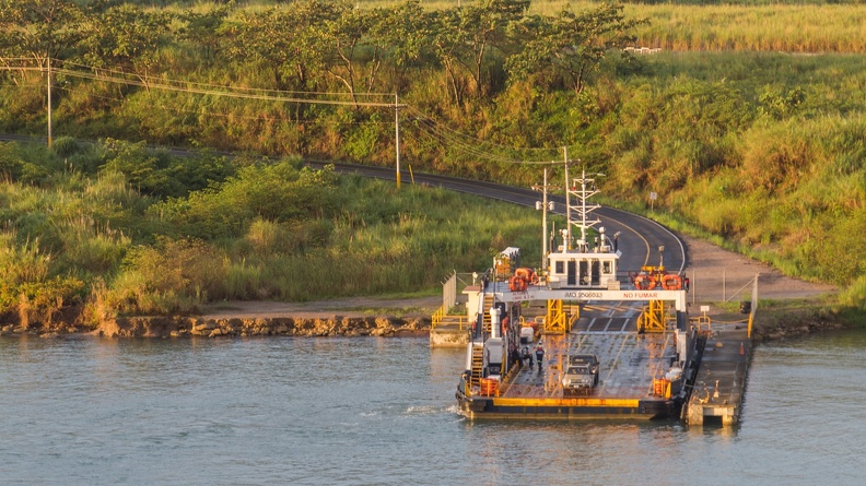 410-3103 Panama Canal - Entering - Ferry.jpg