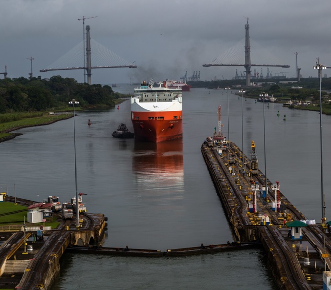410-3342 Panama Canal - Tamerlane.jpg