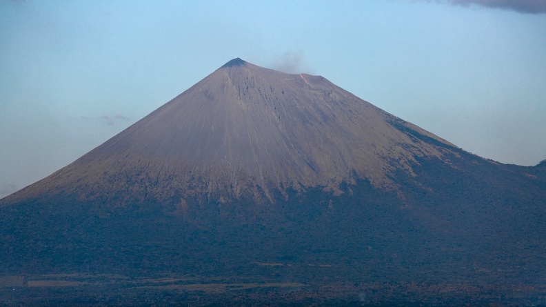 410-6397 Nicaragua - Volcano.jpg