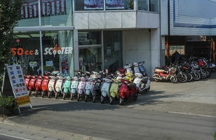 141-14A 198610 Japan Scooters