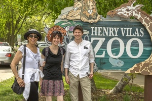 403-2506 Madison - Henry Vilas Zoo - Lynne Lucy Casey