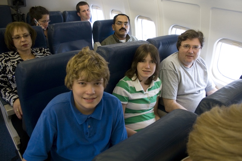 308_3401_FLLW_Team_and_Parents_on_Airplane.jpg