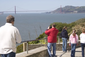 307-9321-SF-Alcatraz-Tourist