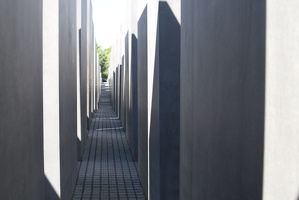 311-1690 Berlin - Holocaust Memorial