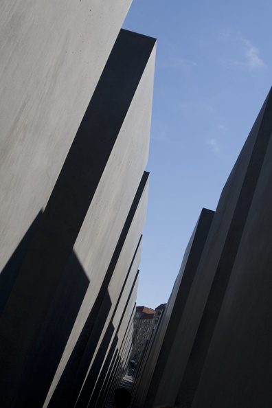 311-1733-Berlin-Holocaust-Memorial.jpg