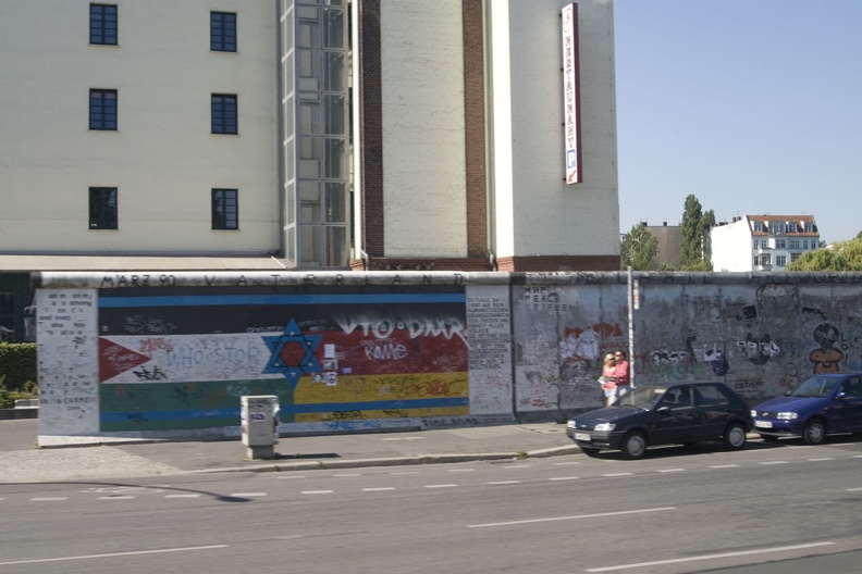 311-1460-Berlin-Wall.jpg