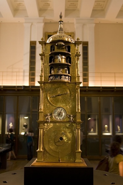 311-9716-London-British-Museum-Habrecht-Carillion-Clock.jpg