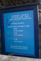 310-8242 Cambridge English Martyrs
