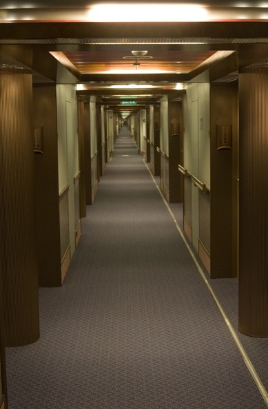 311-5051-Stateroom-Corridor.jpg