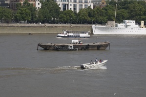 310-8681 London: Thames
