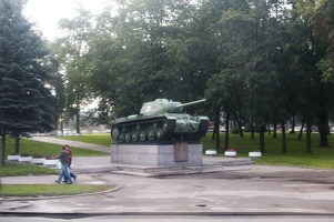 311-3937 St. Petersburg - Tank Monument