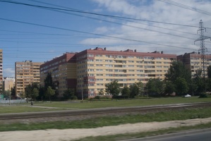 311-4576 St. Petersburg - Soviet Apartment Block