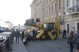 311-5713- St. Petersburg - Heavy Equipment