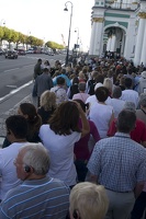 311-5801 St. Petersburg - Hermitage Crowd