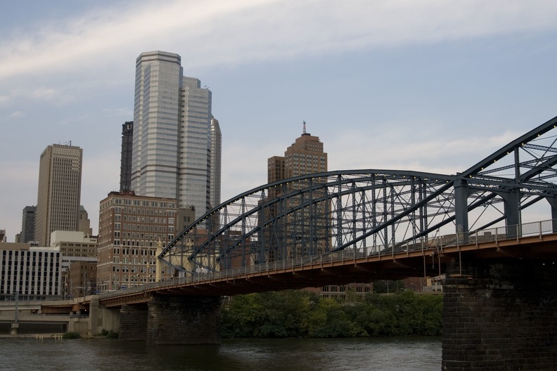 311-9982-Pittsburgh-Bridge.jpg