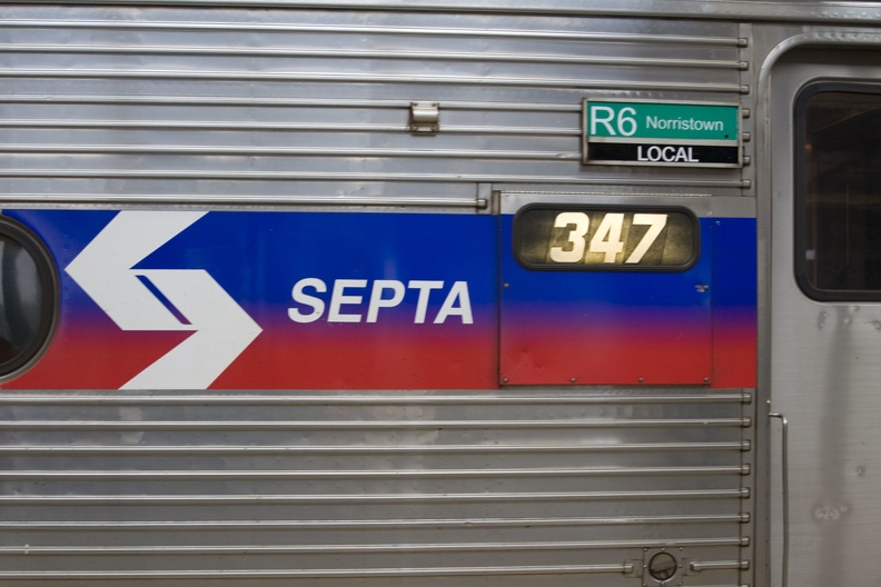 312-2511-Philadelphia-30th-Street-Station-SEPTA-R6.jpg