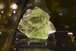312-1381 (Green) Fluorite from China