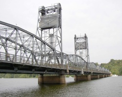 20030913-2844-Wisconsin-Bridge-1280x1024