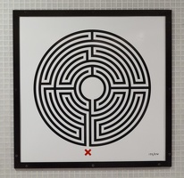 404-7595 London - Maze at King's Cross Tube Station