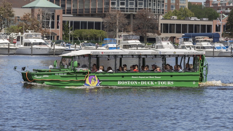 403-3847 Charles River Cruise - Boston Duck Tours.jpg