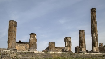 407-4236 IT - Pompeii - Columns by the Forum
