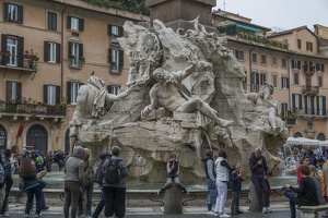407-7358 IT - Roma - Piazza Navona - Bernini - Fountain of the Four Rivers 1651