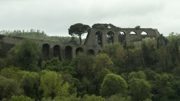 407-7871 IT - Roman Aquaduct