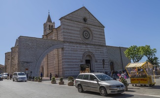 407-9748 IT - Assisi - Basilica di Santa Chiara