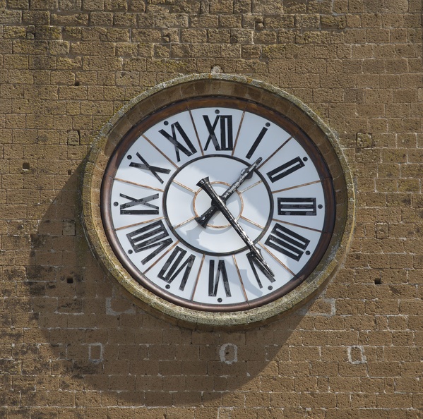 407-8766 IT - Orvieto - Clock.jpg
