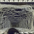 407-8576 IT - Orvieto Underground - Etruscan Well - Down