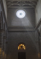 407-9177 IT - Orvieto - Duomo - Light Beam from the Rose Window