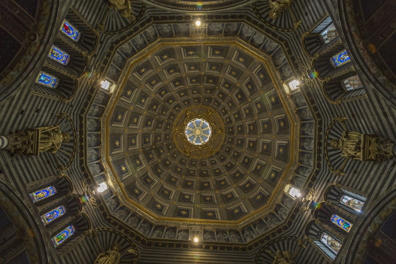 408-1740 IT - Siena - Duomo Santa Maria Assunta dome.jpg