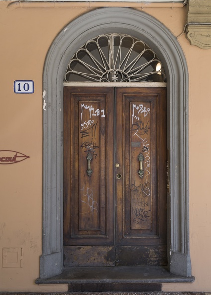 408-7434 IT - Bologna - Doorway 10.jpg