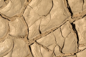 411-1223 Anza Borrego - Dried soil in the wash