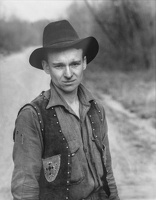 409-2765 VMA - Walker Evans, Untitled, Hitchhiker, vicinity Vicksburg, Mississippi, 1936